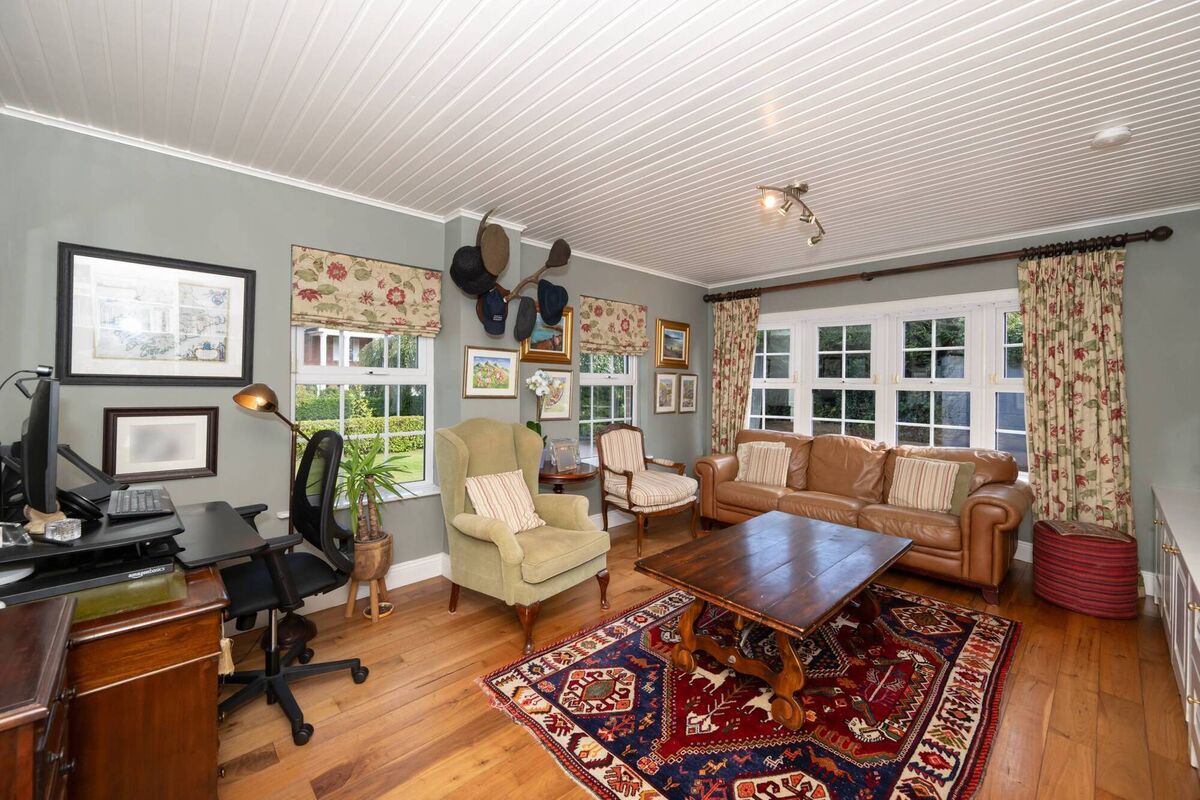 Study/home office Study/home office
