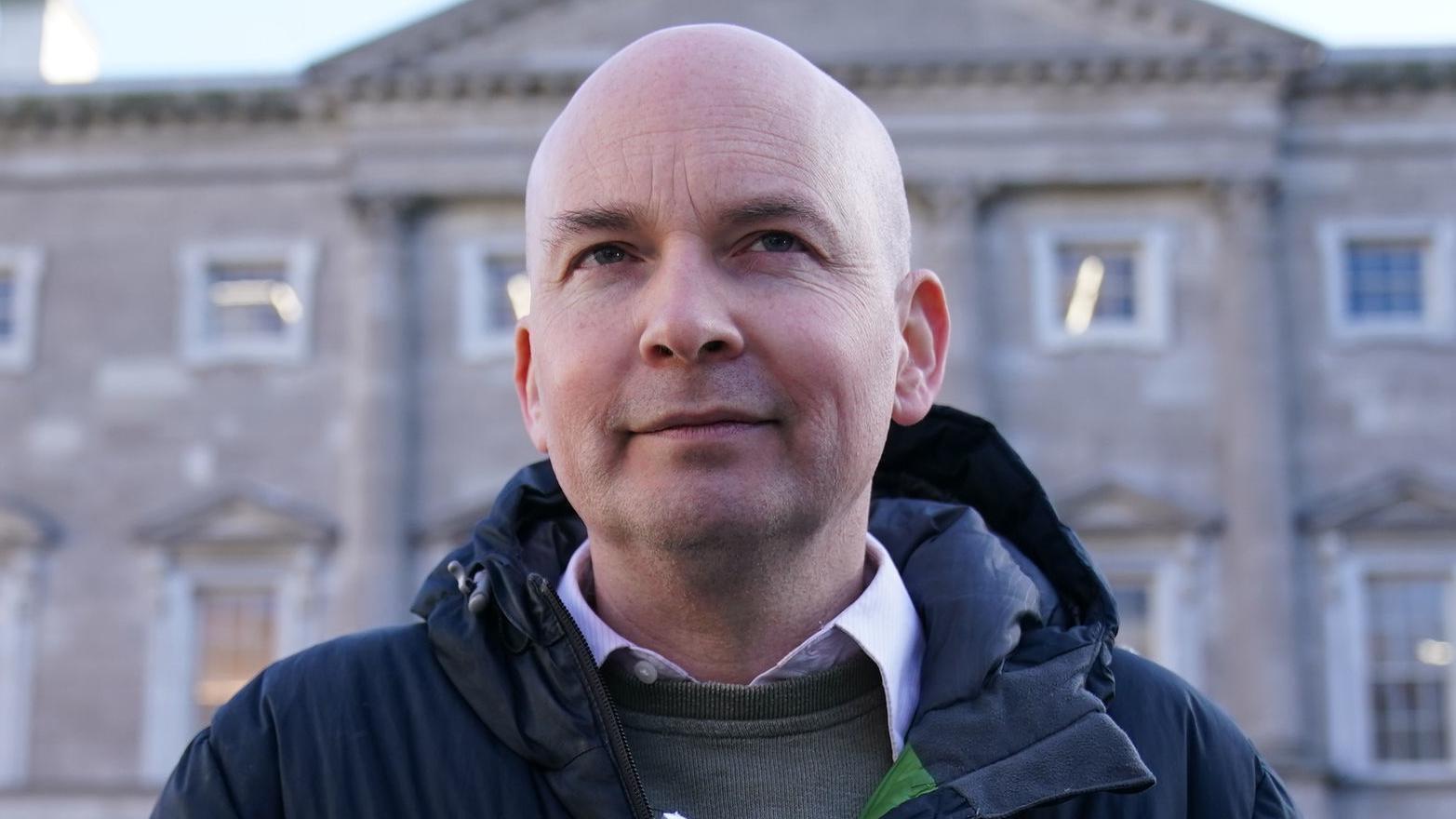 Proposed minimum wage rise which retailers claim would 'decimate' them is 'stingy', says TD