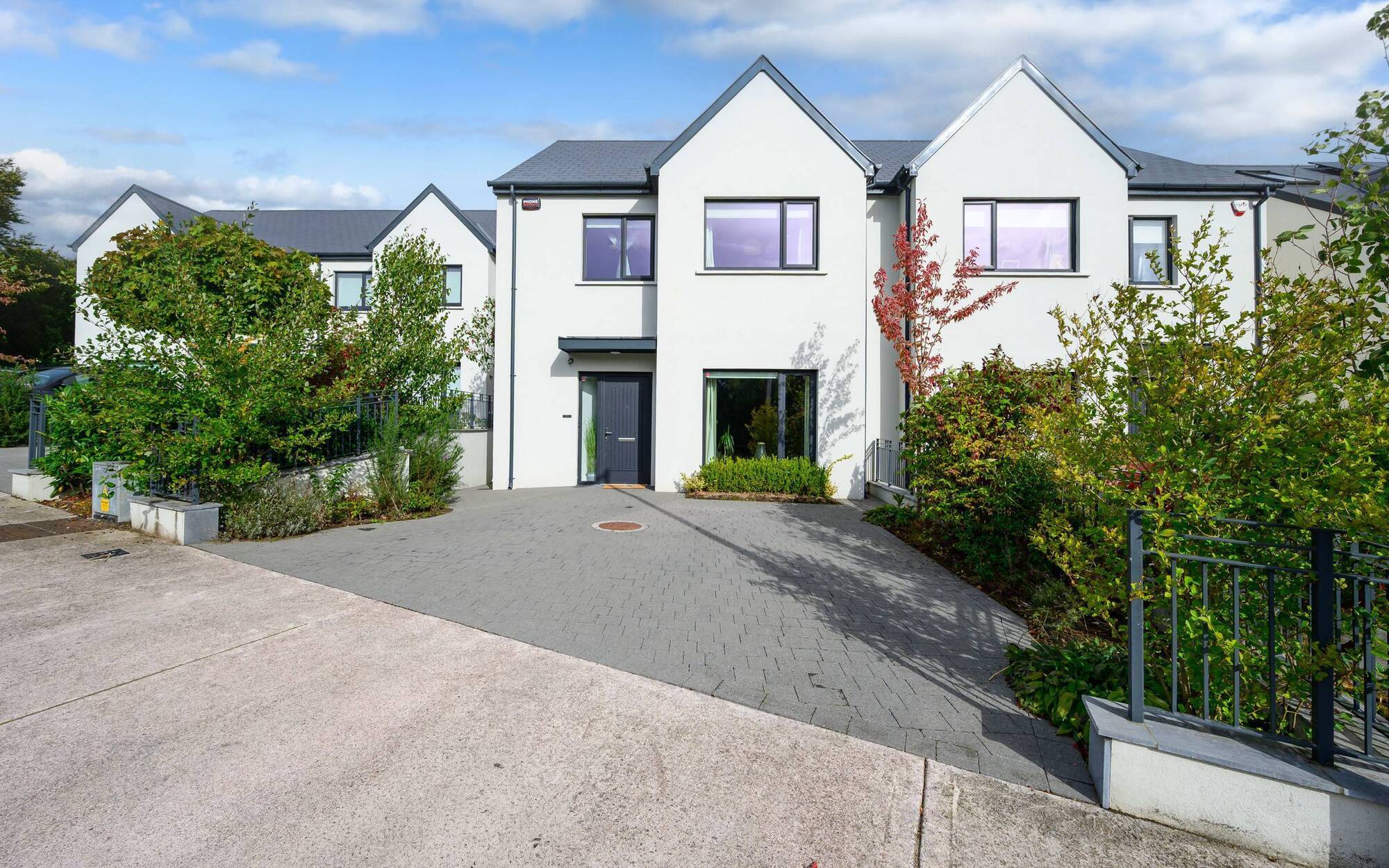 Some snazzy décor and handy travel at €465k Ballinglanna home