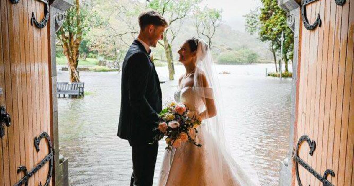 Couple marry on flooded Cork island as Storm Amy turns dream wedding into ...