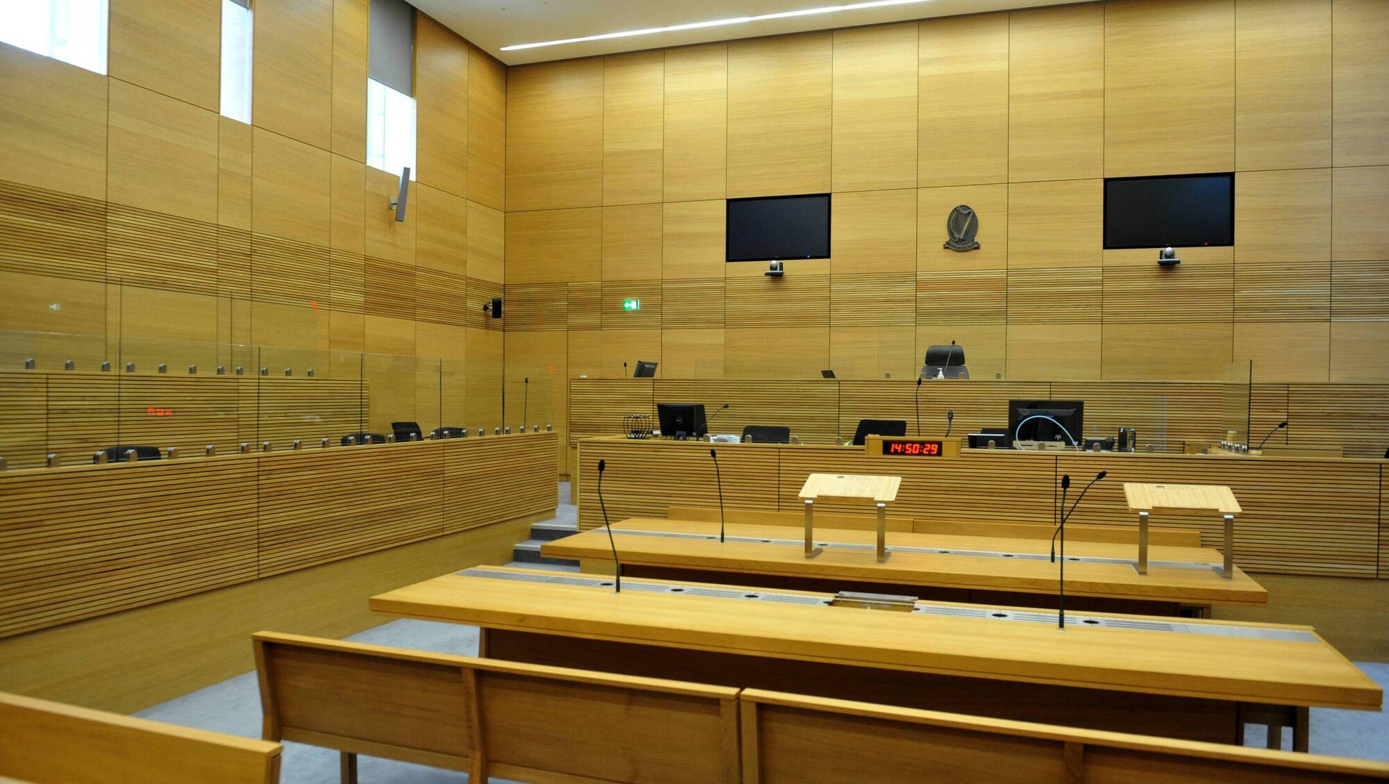 Court hears Cork man told woman 'I will kill you' while holding knife to her neck