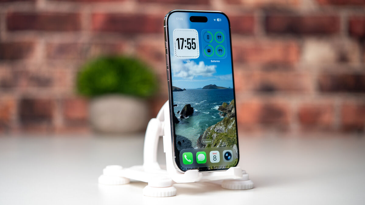 Powered by Apple’s A19 Pro chip, the iPhone Air handles gaming, photography and multitasking with desktop-class speed and efficiency. Picture: Noel Campion.
