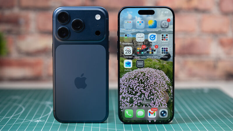 Apple’s new iOS 26 brings a refreshed Liquid Glass design and deeper AI-powered features. Picture: Noel Campion. Apple’s new iOS 26 brings a refreshed Liquid Glass design and deeper AI-powered features. Picture: Noel Campion.