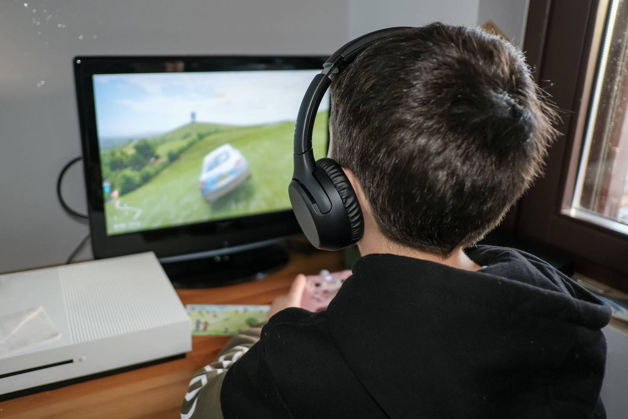Health experts highlight gambling's 'disturbing focus' on underage players in gaming