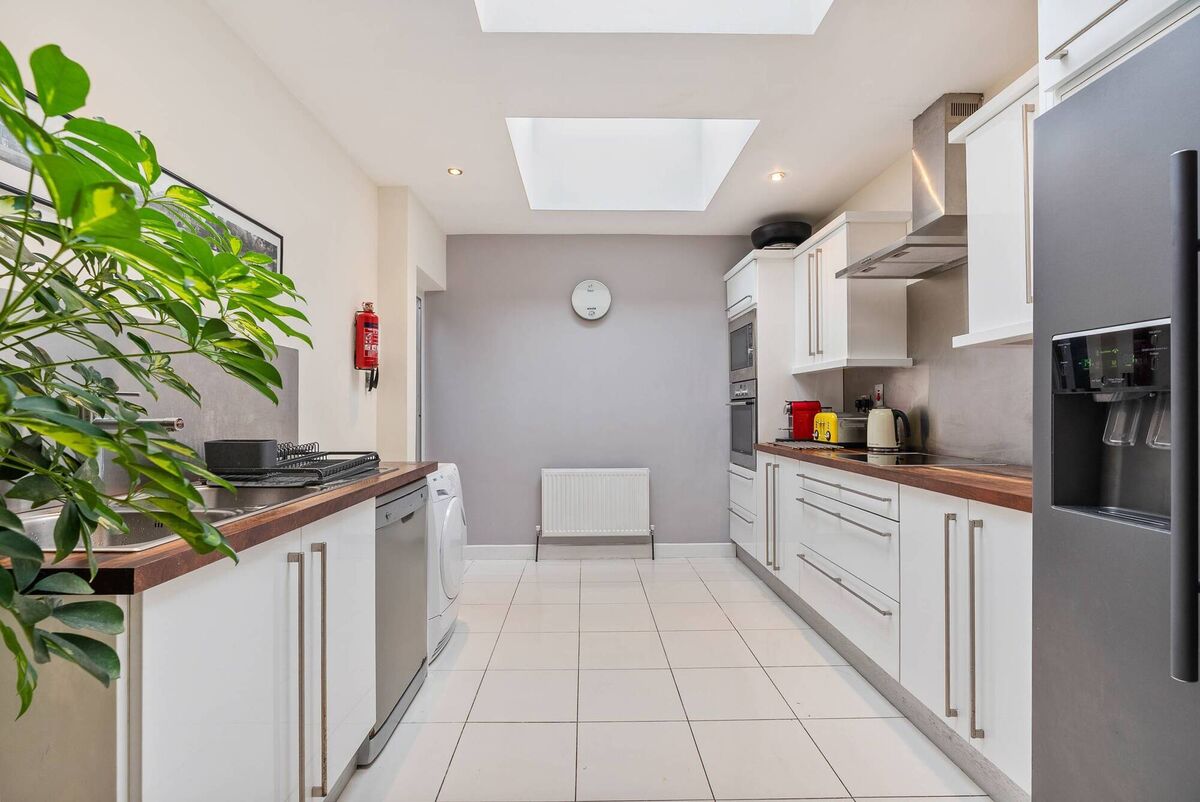 Extended kitchen at No 148  Extended kitchen at No 148