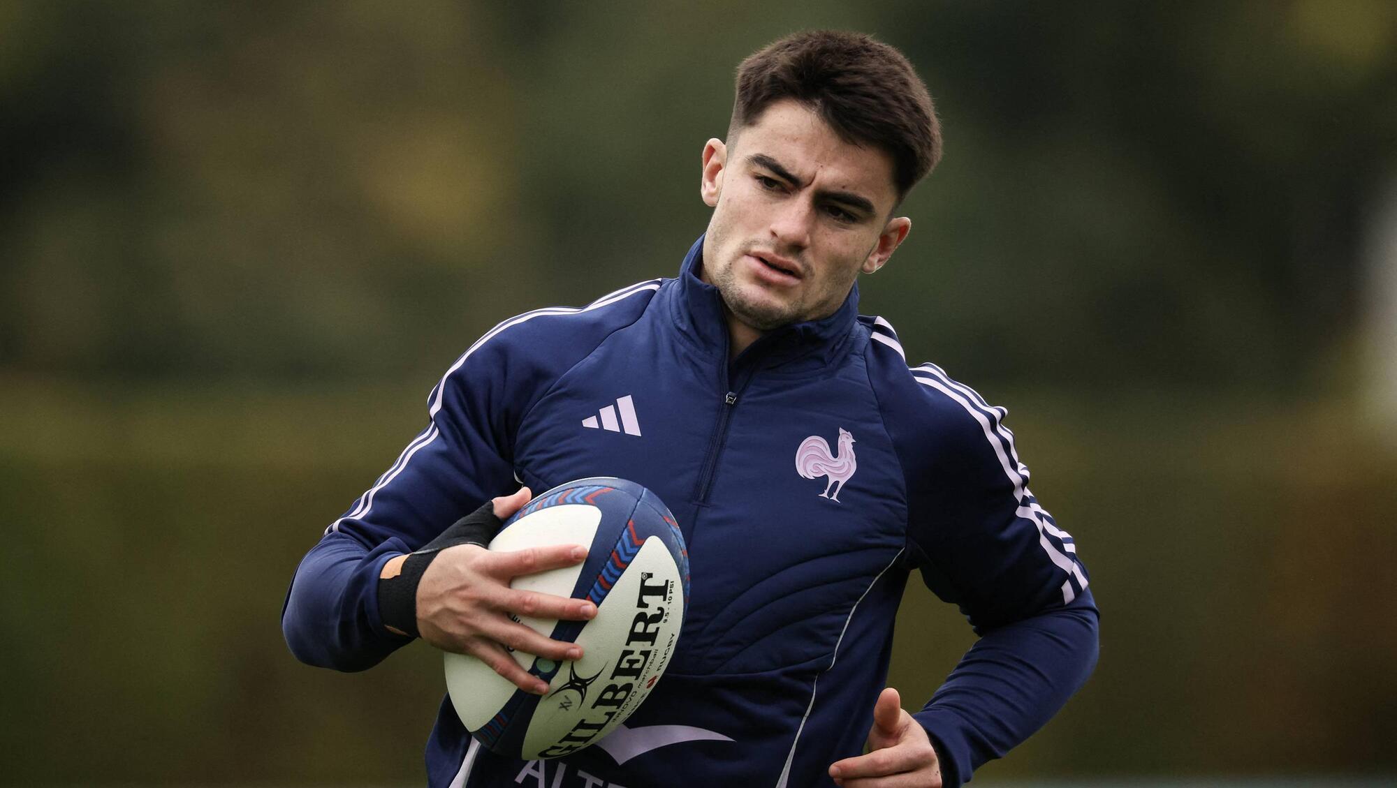 Ronan O'Gara: Where rivals have options, we have age-old old-age questions