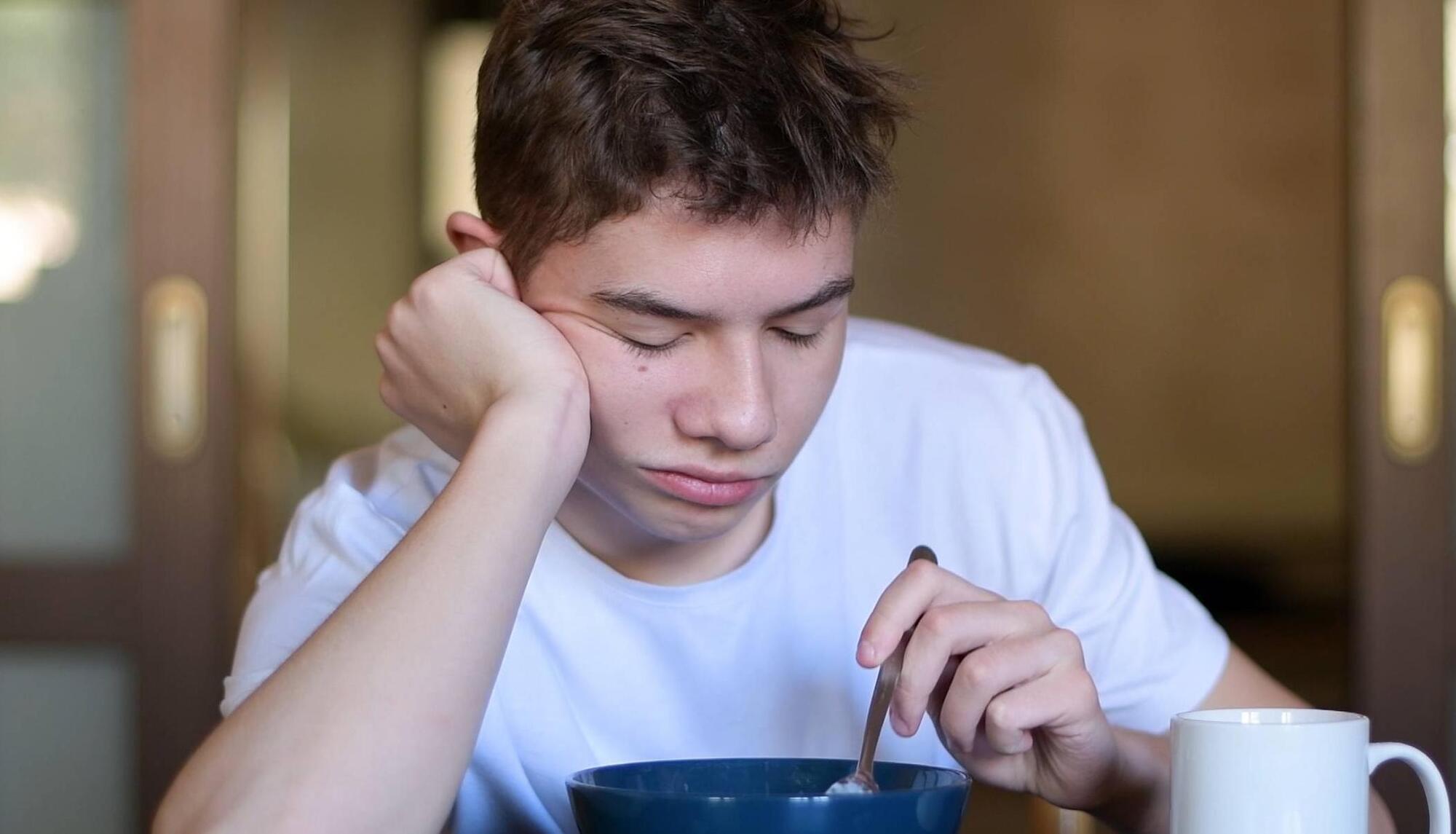 Aoife Hearne: My teen won’t eat unless I put food in front of him
