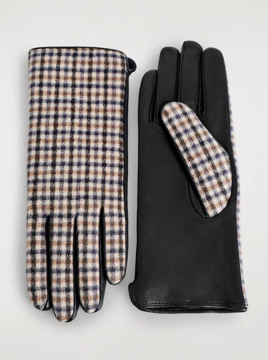 Checked wool and leather gloves, COS, €79 Checked wool and leather gloves, COS, €79