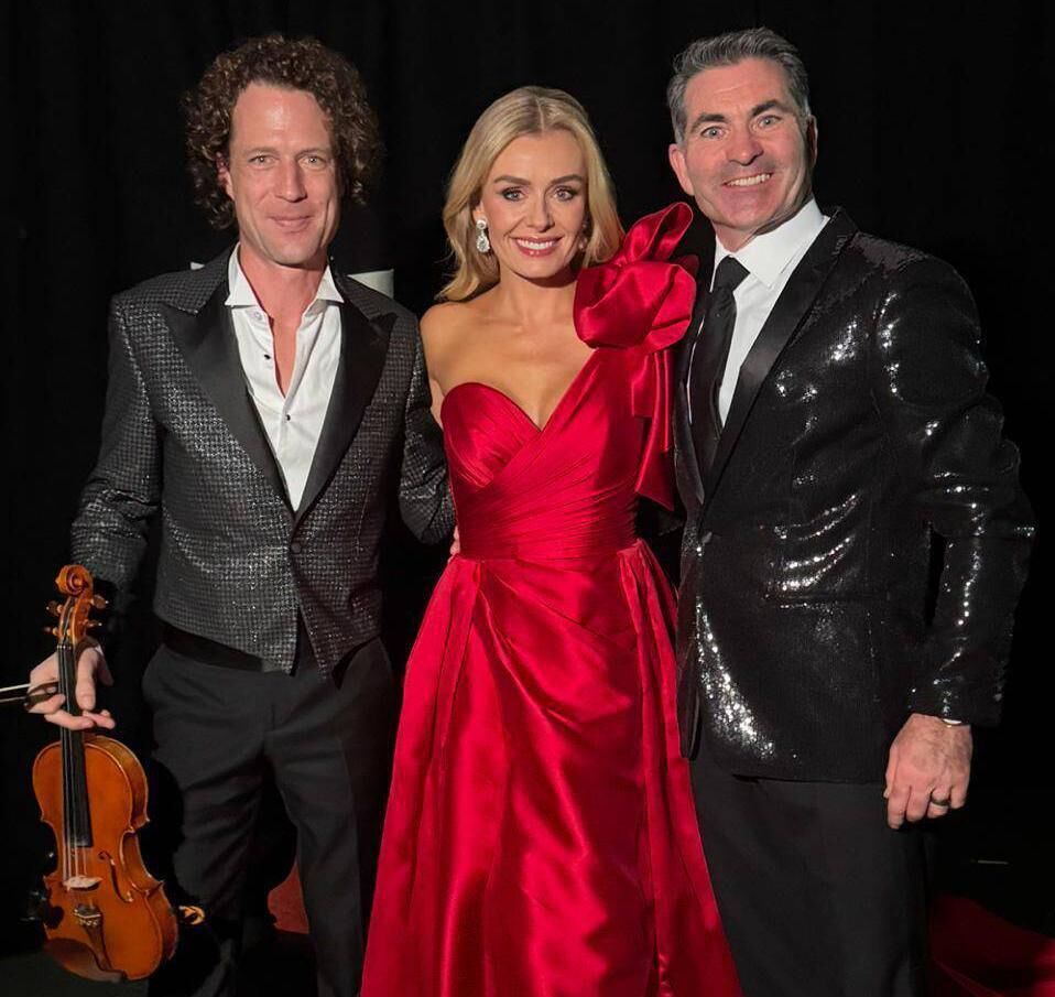 Vladimir Jablokov with his guests Katherine Jenkins and Sean Costello at the 2024 3Arena concert. Vladimir Jablokov with his guests Katherine Jenkins and Sean Costello at the 2024 3Arena concert.