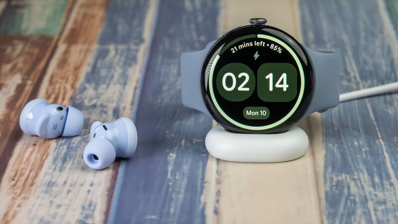 The upgraded charger powers the watch to 50% in just 15 minutes. Picture: Noel Campion. The upgraded charger powers the watch to 50% in just 15 minutes. Picture: Noel Campion.
