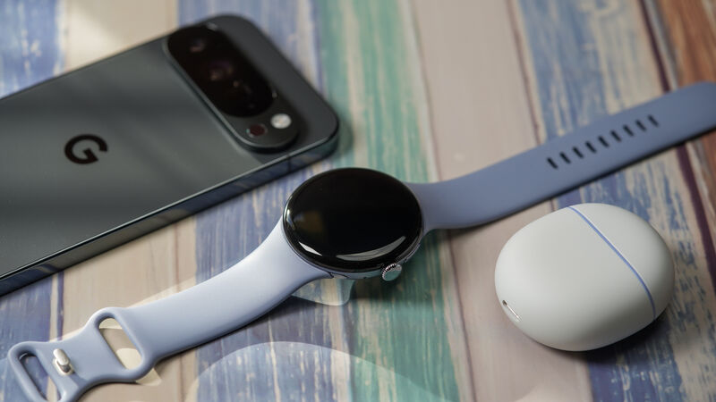 Gemini integration brings powerful on-wrist AI assistance, allowing instant hands-free commands and smart home control. Picture: Noel Campion. Gemini integration brings powerful on-wrist AI assistance, allowing instant hands-free commands and smart home control. Picture: Noel Campion.