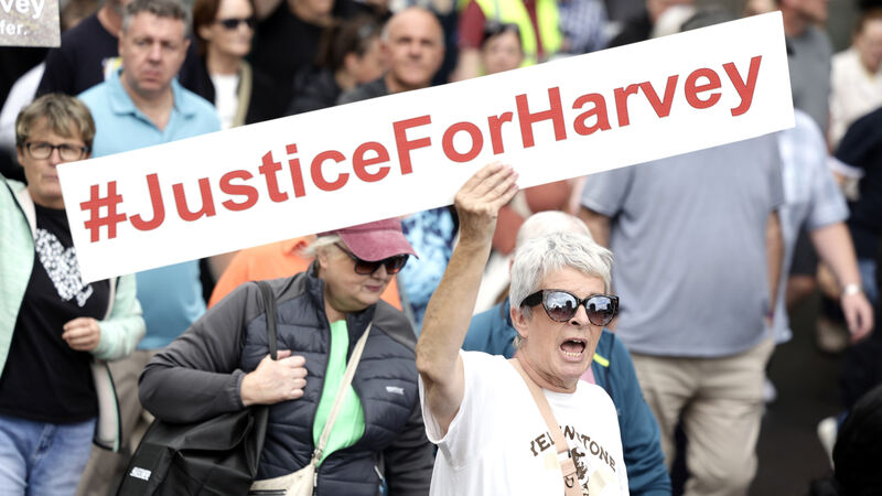 Government figures asked to confirm statutory inquiry into spinal care at CHI