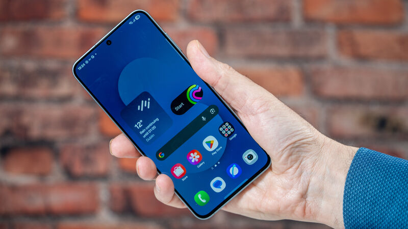 Its 6.4-inch Dynamic AMOLED 2X display delivers vibrant colours and smooth 120Hz motion, perfect for everyday use and gaming. Picture: Noel Campion.