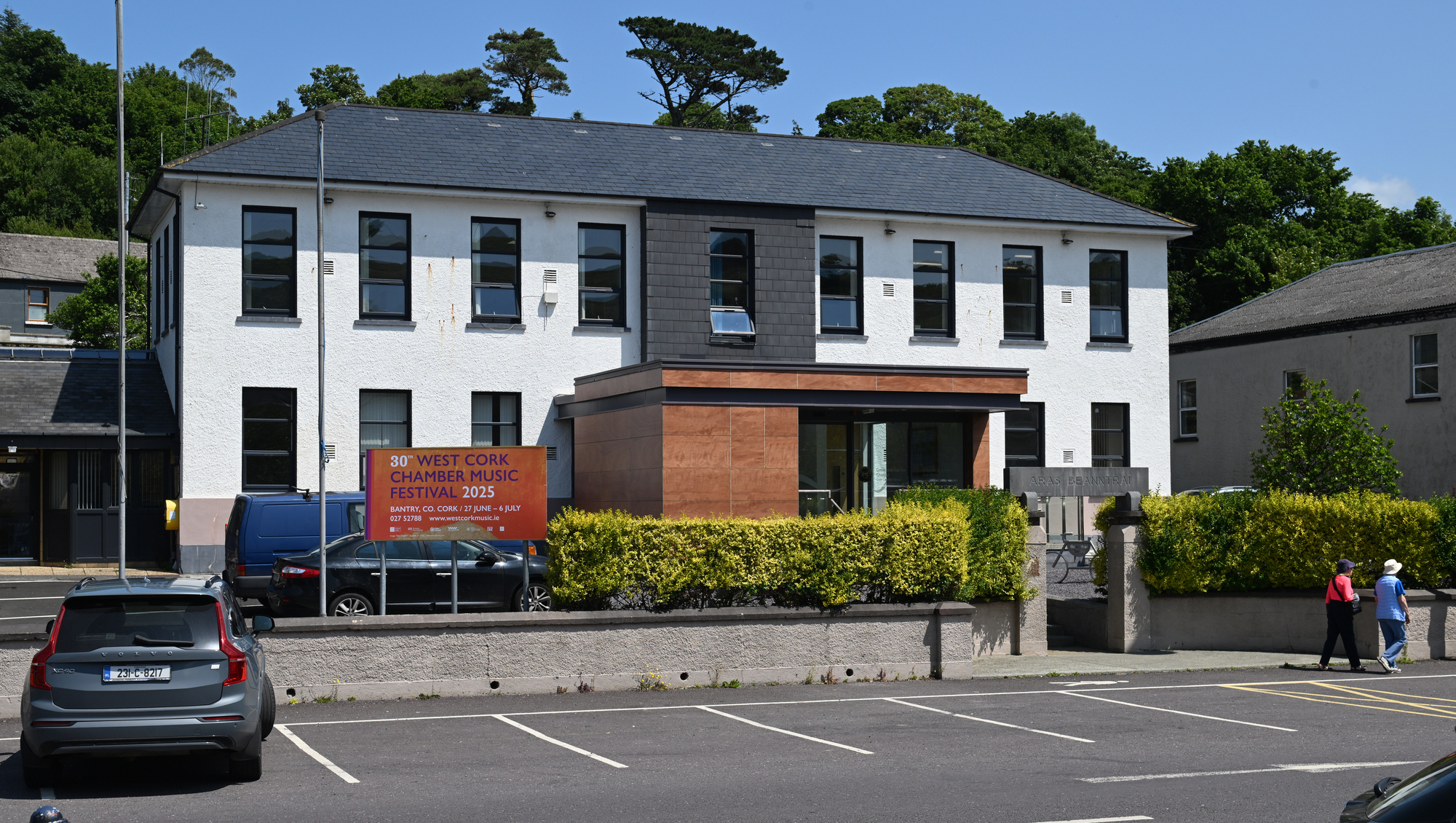 Pizza restaurant owner in West Cork assaulted man who was delivering letters, court finds