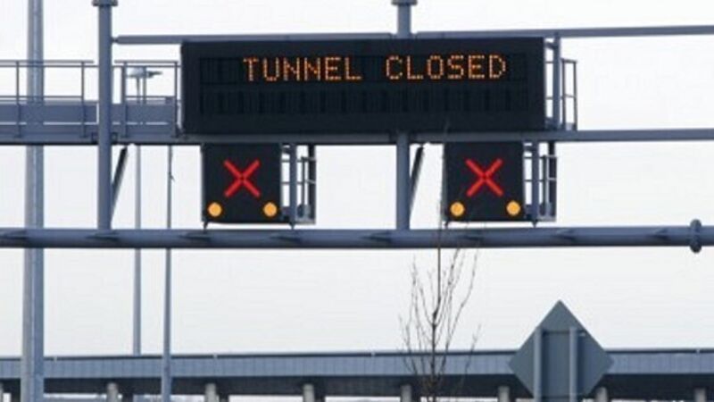 Fire closes Port Tunnel, heavy goods vehicles allowed into Dublin city centre Fire closes Port Tunnel, heavy goods vehicles allowed into Dublin city centre