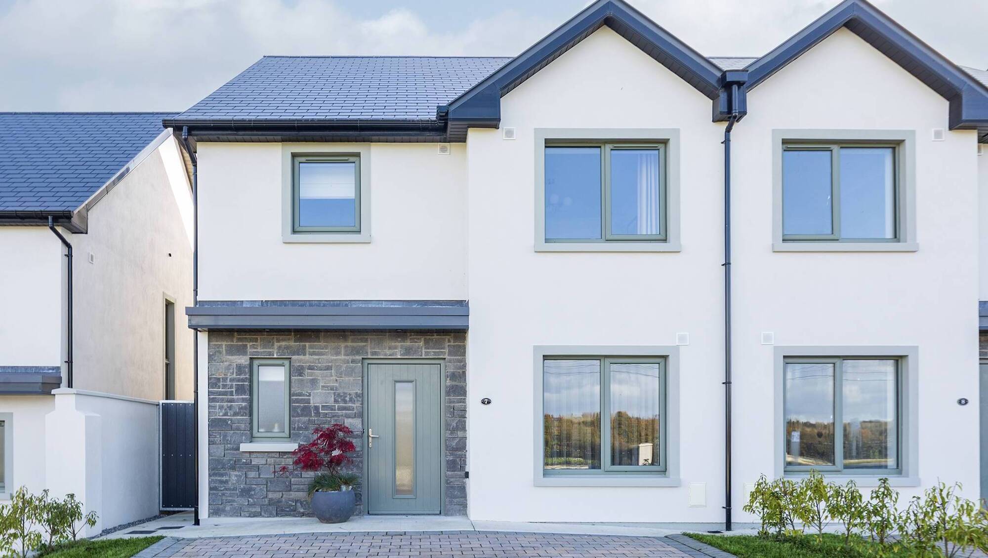 Brand new €480k homes looking good in Ladysbridge