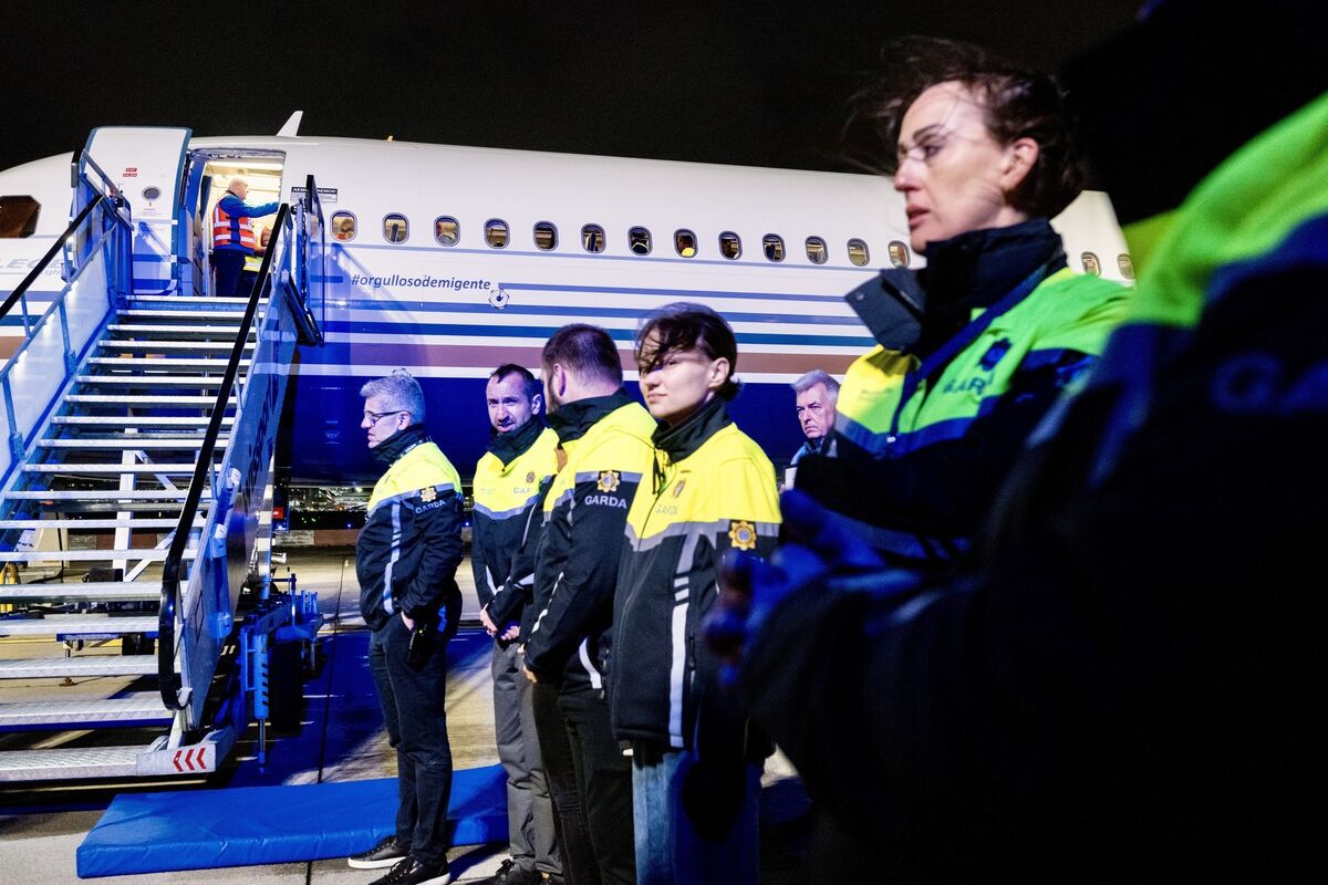 Each individual was assigned personal escorts, with safeguarding and restraint procedures outlined during a detailed pre-operation briefing. Picture: Chani Anderson