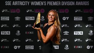 <p>14 November 2025; Kelly Brady of Athlone Town with her SSE Airtricity Women's Premier Division Golden Boot Award during the 2025 SSE Airtricity Women's Premier Division Awards at The Alex Hotel in Dublin. Photo by Seb Daly/Sportsfile</p>