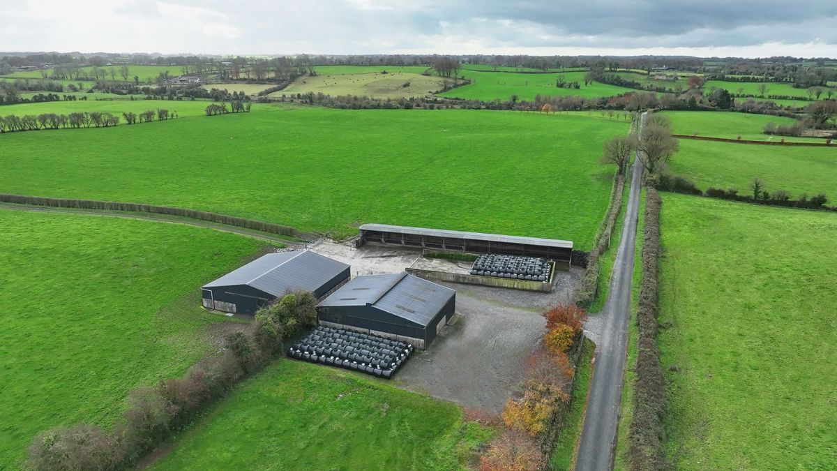 The sheds on the 143-acre farm. The sheds on the 143-acre farm.