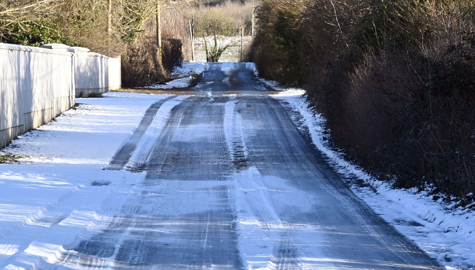 Snow and ice warning issued for several counties with 'wintry showers' likely 