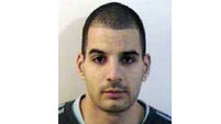 Violent escaped prisoner hunted in UK