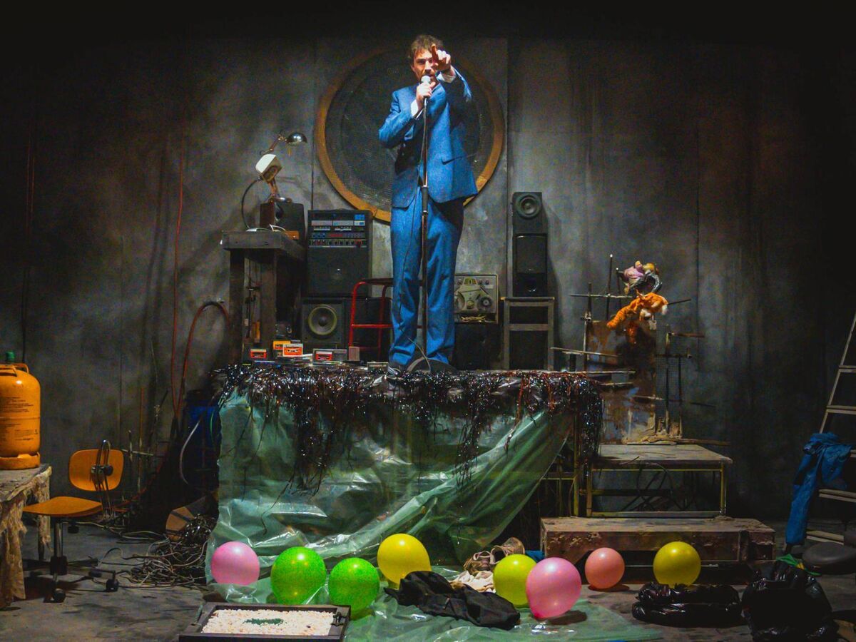 James De Burca in Misterman. 