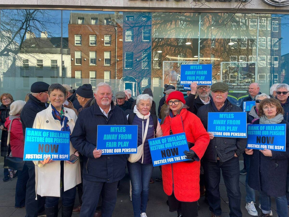 Bank of Ireland retirees protesting outside the bank's South Mall branch in Cork City amid calls to revisit crisis-era pension cutbacks 