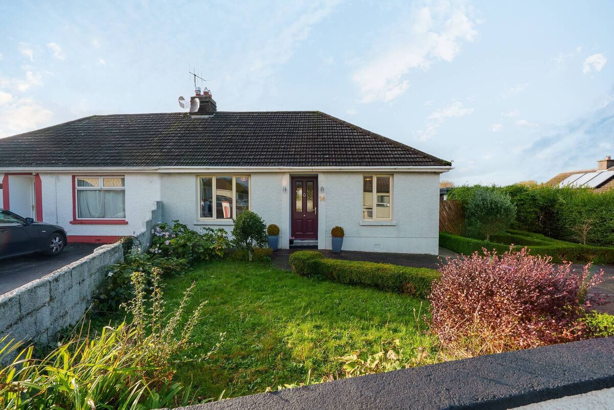 Modest front to No 14