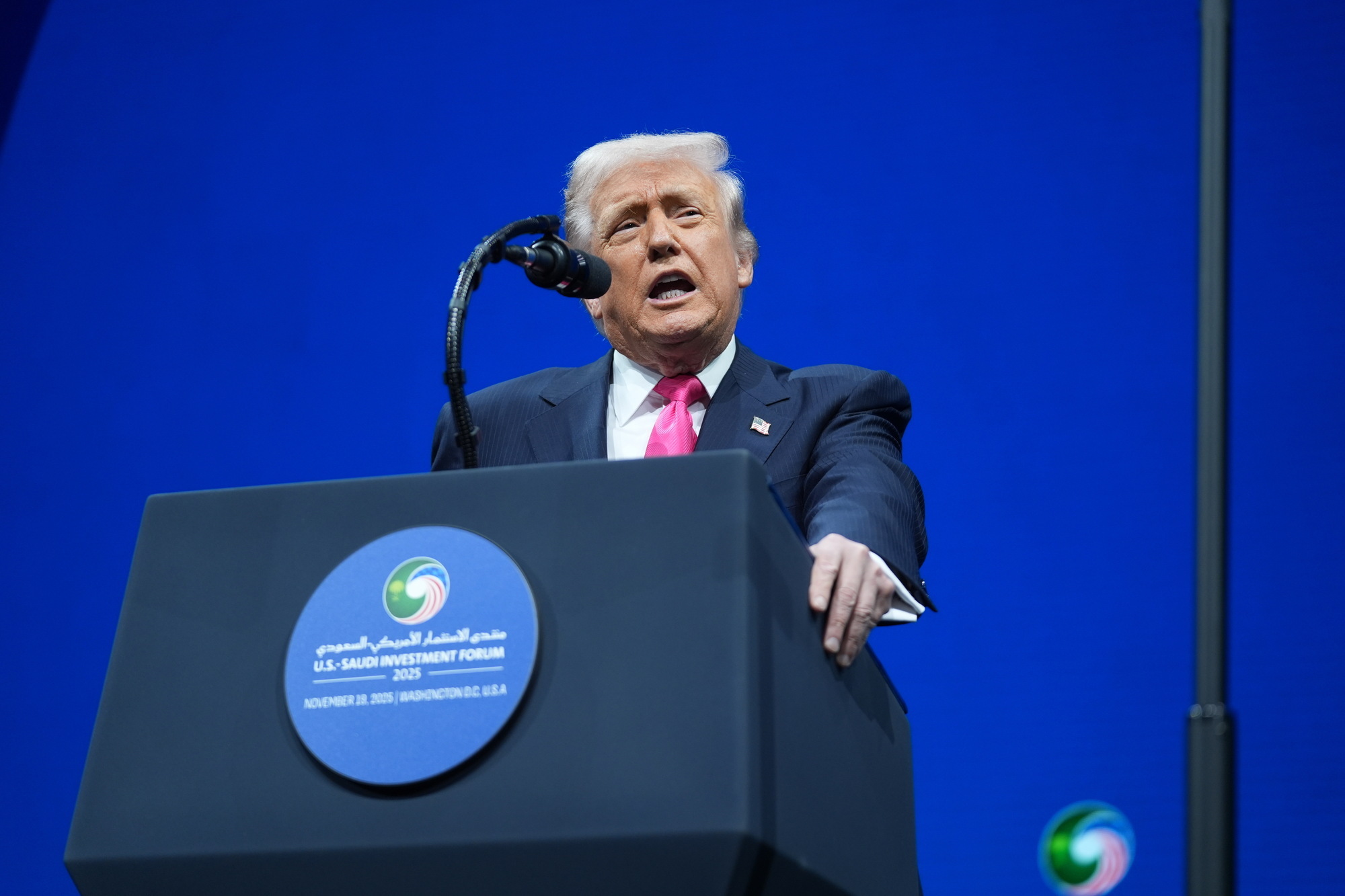 Trump plan to end Ukraine war would involve ceding territory to Russia