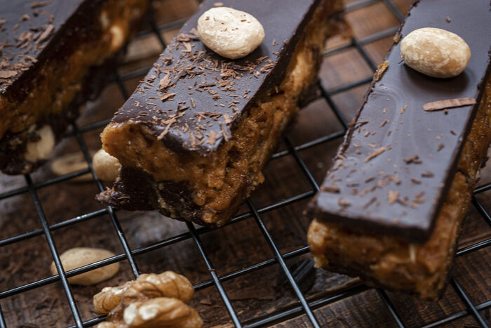 Date and Peanut Bars