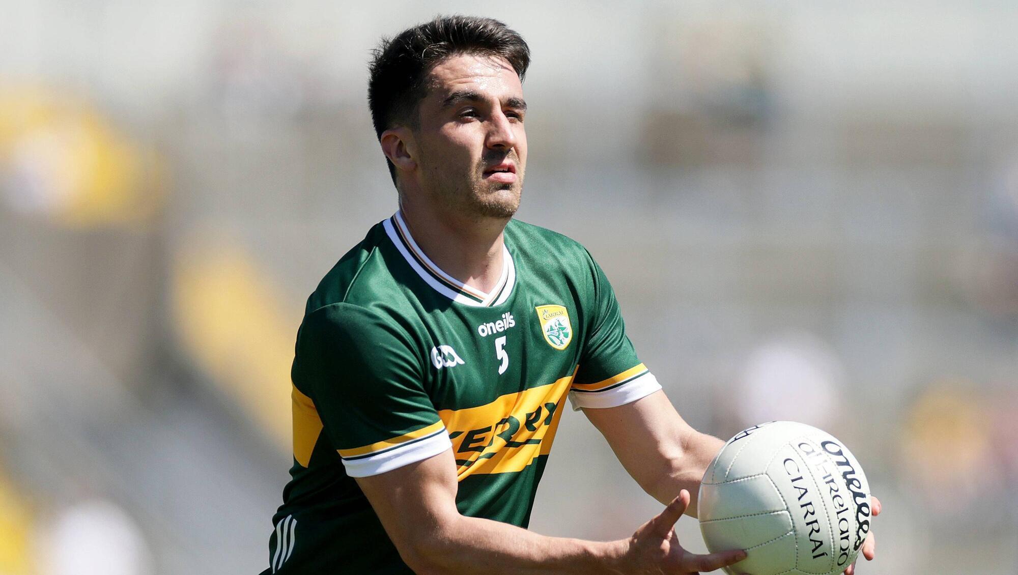 Gaeltacht suppress late Corofin surge, Aghabullogue await in Munster decider 