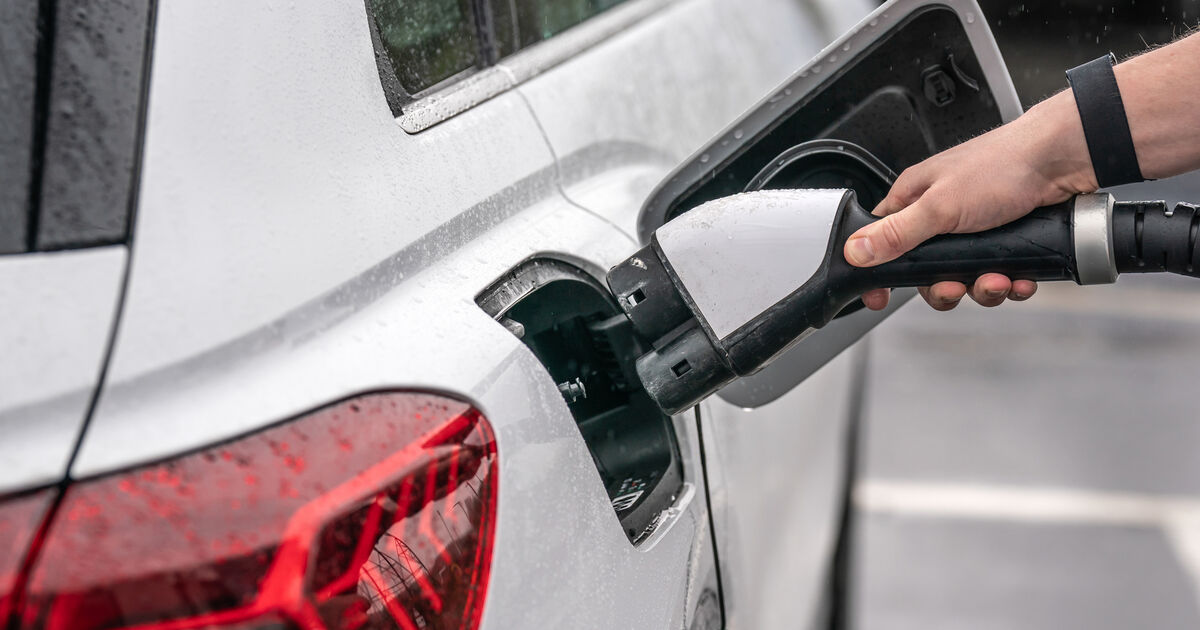 Der Besitz von Elektrofahrzeugen ist in städtischen Gebieten höher ...
