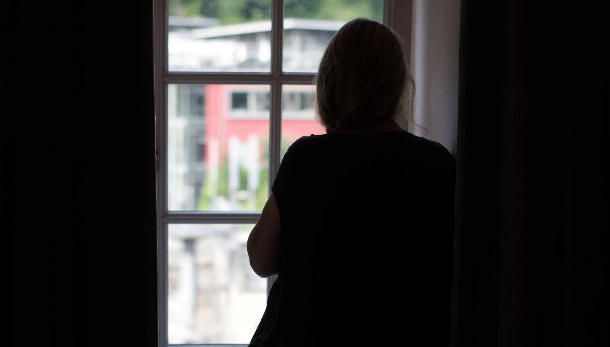 Nasty notes and malicious rumours: One woman's terrifying experience with a stalker