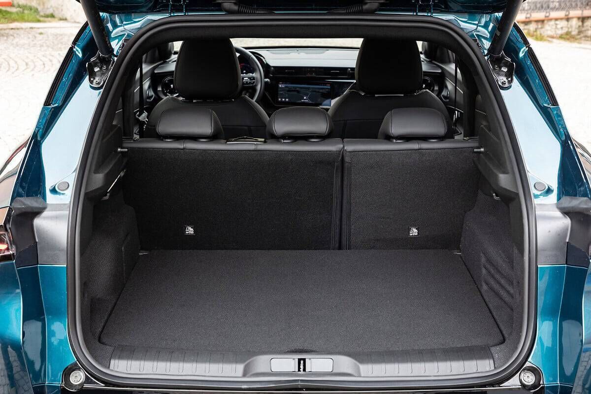 The Ibrida's spacious interior