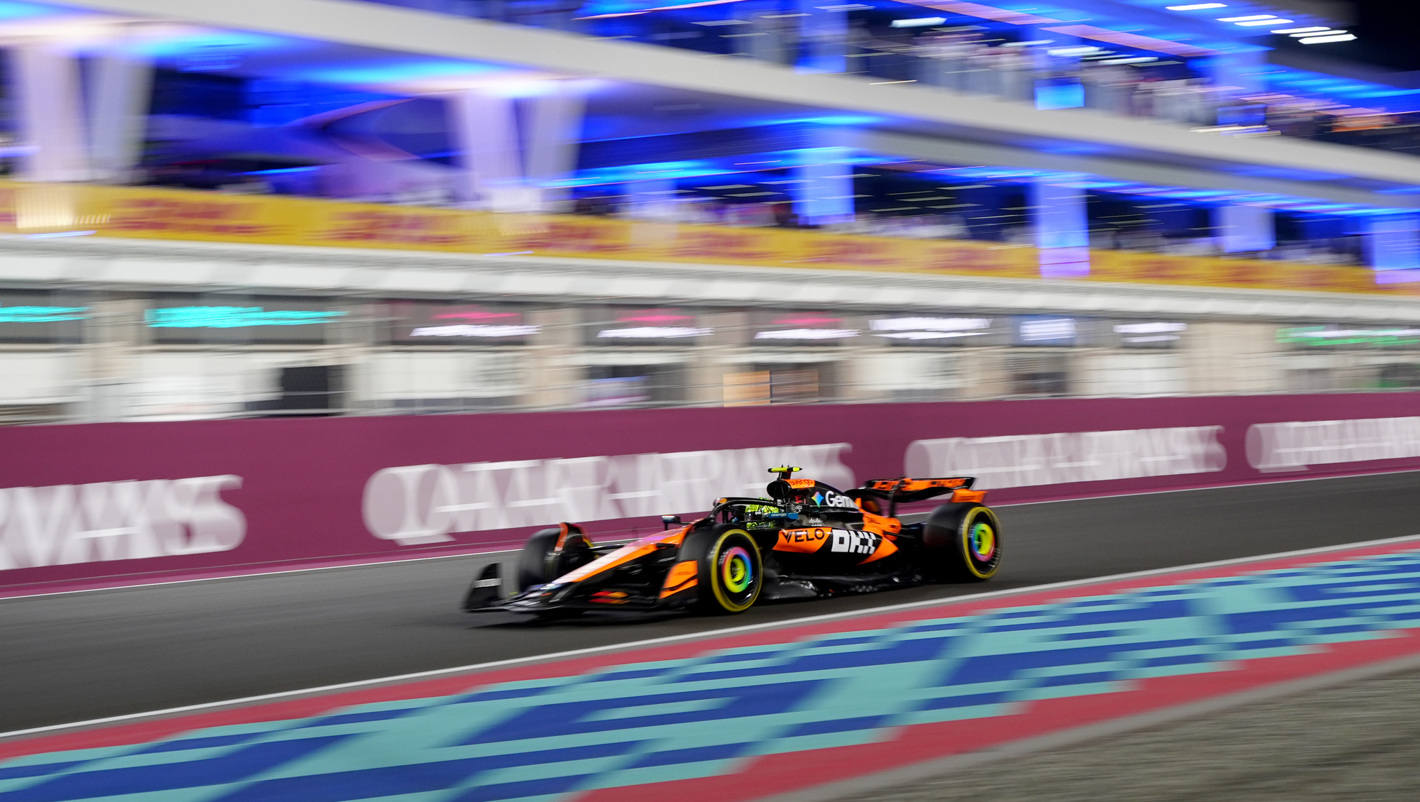 Lando Norris bid for F1 glory goes to decider as Max Verstappen takes Qatar win