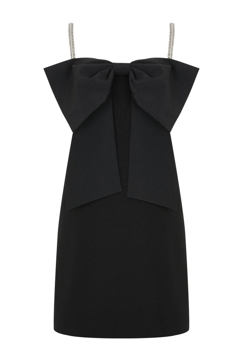 M&S Collection party dress, M&S, €80 marksandspencer.com/ie
M&S Collection party dress, M&S, €80 marksandspencer.com/ie