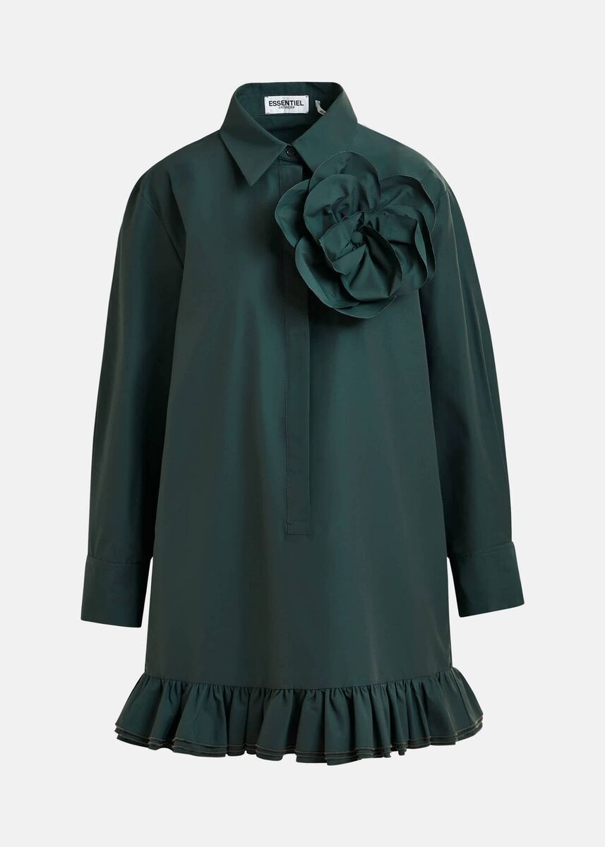 Shirt dress, Essentiel Antwerp, €275 essentielantwerp.com
Shirt dress, Essentiel Antwerp, €275 essentielantwerp.com