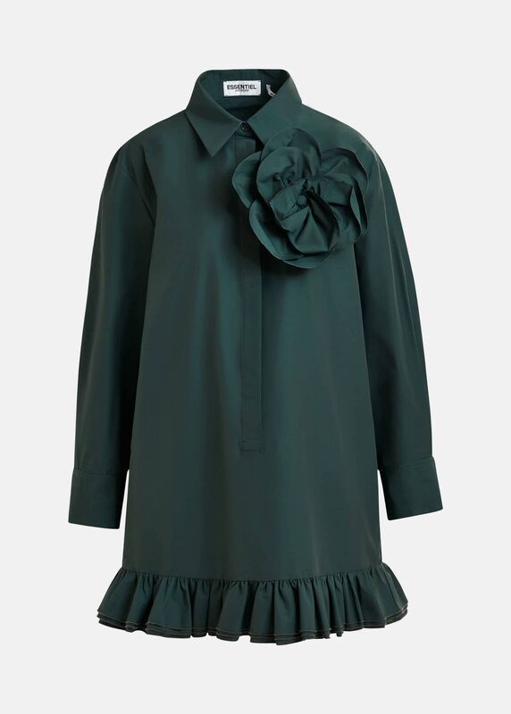 
                        Shirt dress, Essentiel Antwerp, €275 essentielantwerp.com
                    