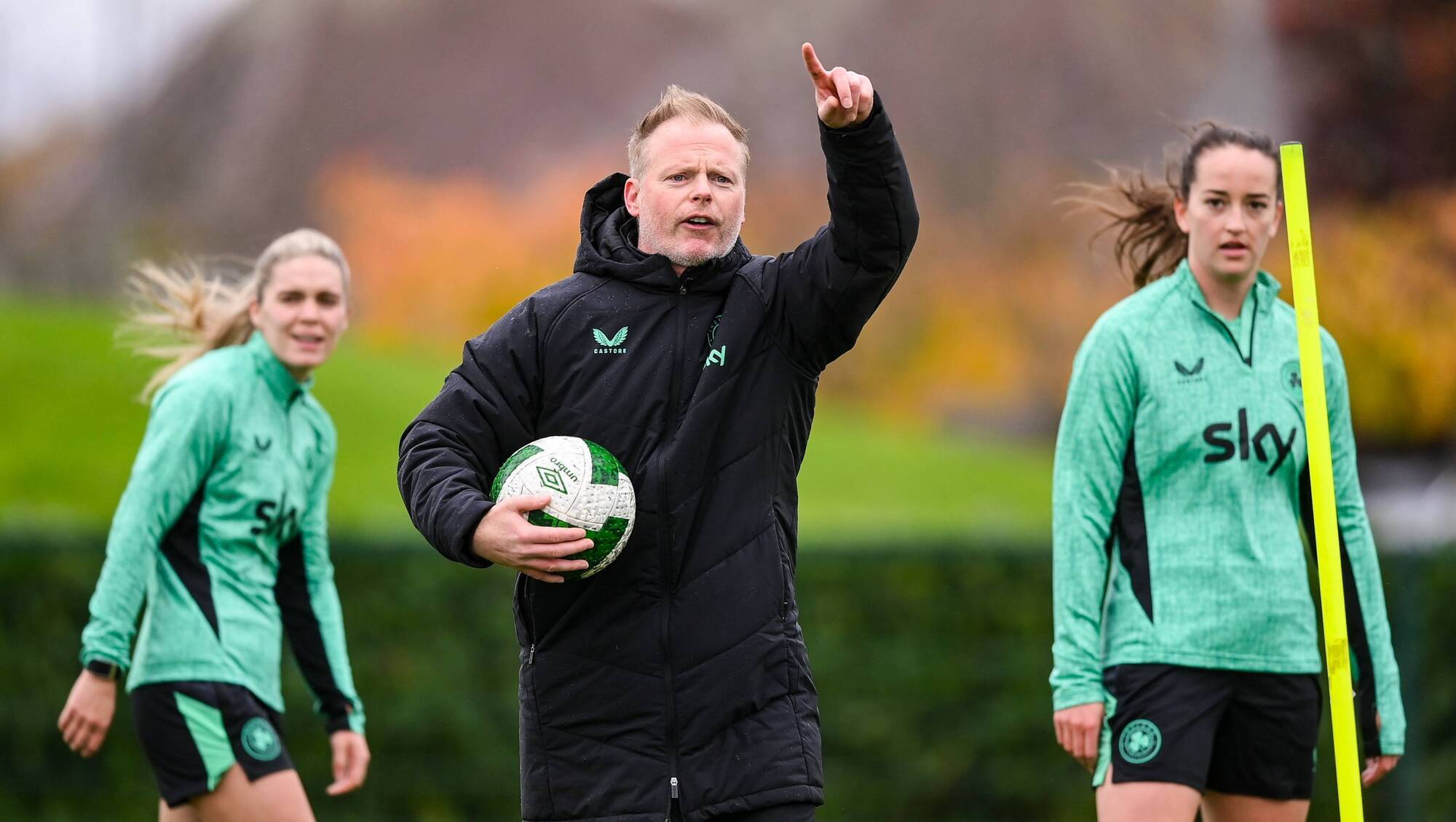 Alan Mahon resigns as Ireland assistant for 'personal reasons'