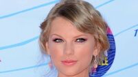 Swift slams Apple Music pay stance