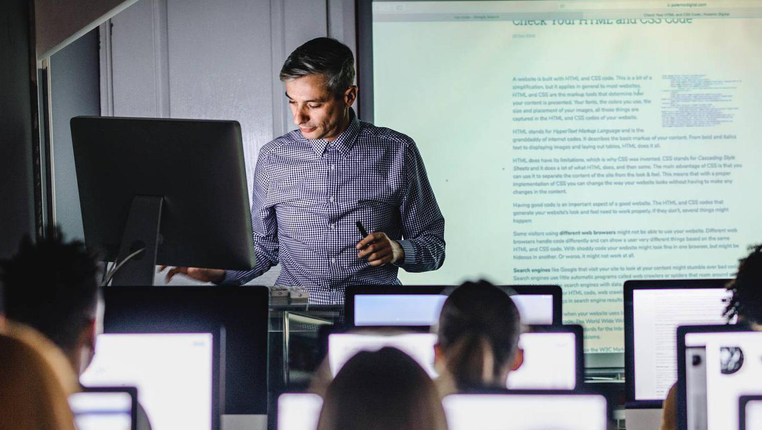 Department not 'in denial' over teacher recruitment and retention, says senior official