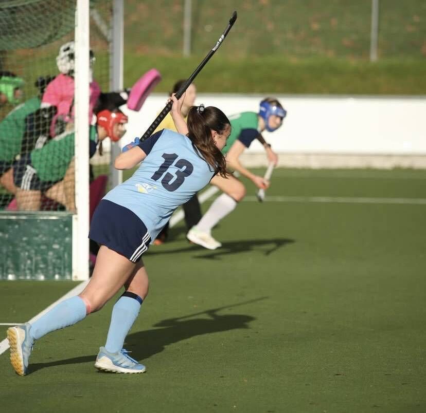 Amy Noonan injects a corner for Ashton in their win over C of I on Saturday. Picture: Andrew Noonan