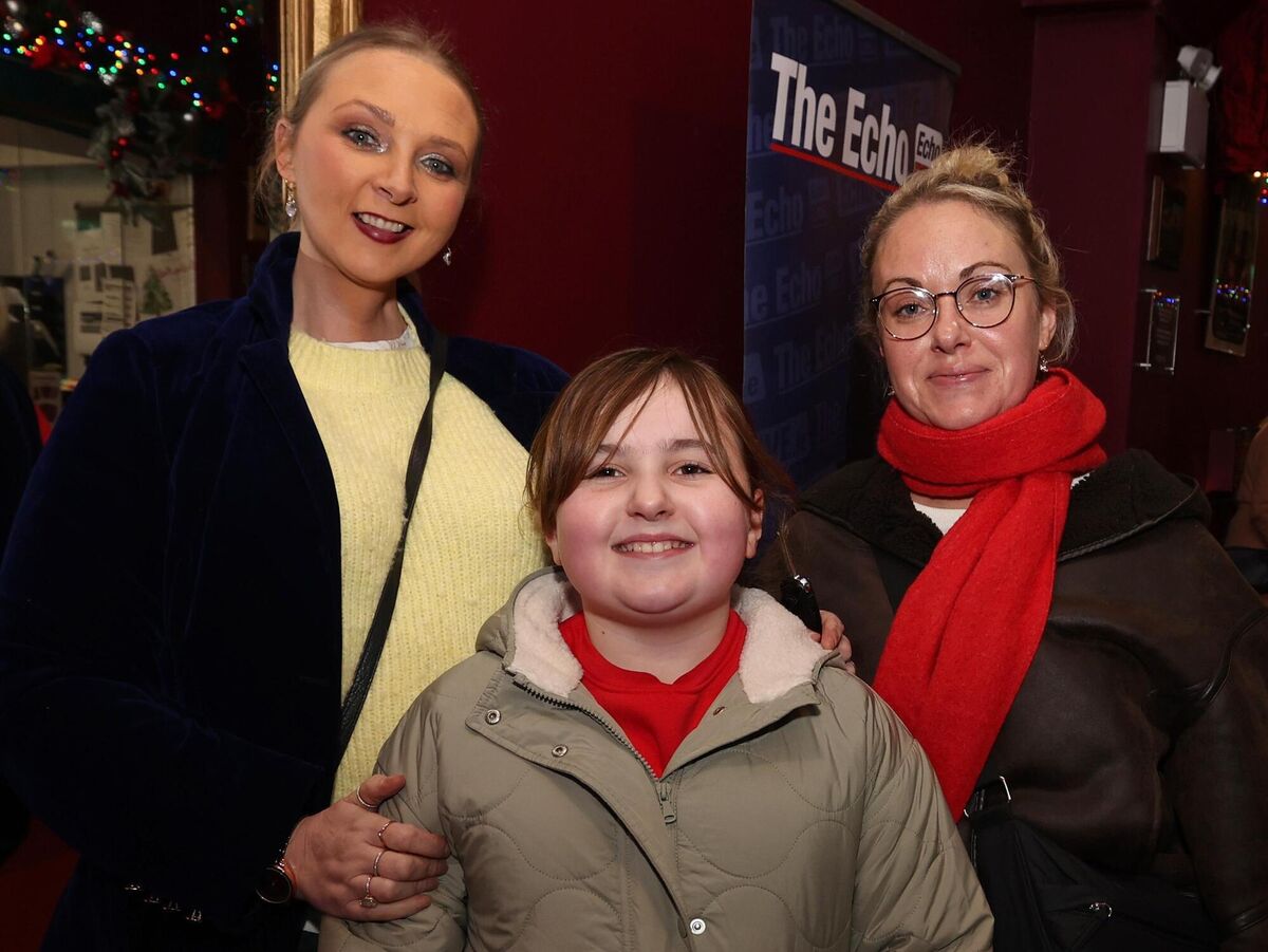  Kim Maguire and Annabelle Cronin, Togher with Christina O'Connell, Killeagh.