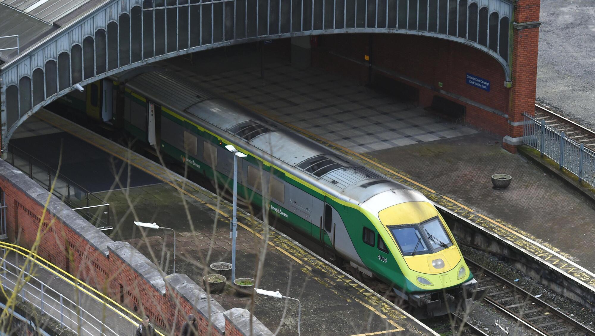 Train passengers alerted gardaí about man with steak knife