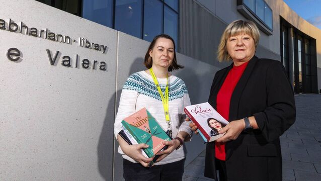 <p>Ennis Library executive librarian Catherine Griffin and Haven Horizons research, training and development director Madeline McAleer during an all-island book donation aiming to expose the reality of domestic abuse. Picture: Arthur Ellis</p>