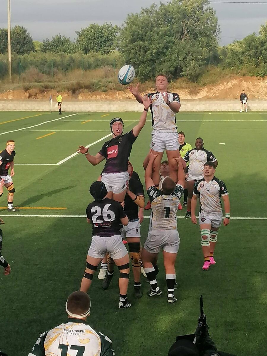 Joe Healy lifted in a lineout versus Rugby Travel Academy. Pic: Don Buckley. Joe Healy lifted in a lineout versus Rugby Travel Academy. Pic: Don Buckley.