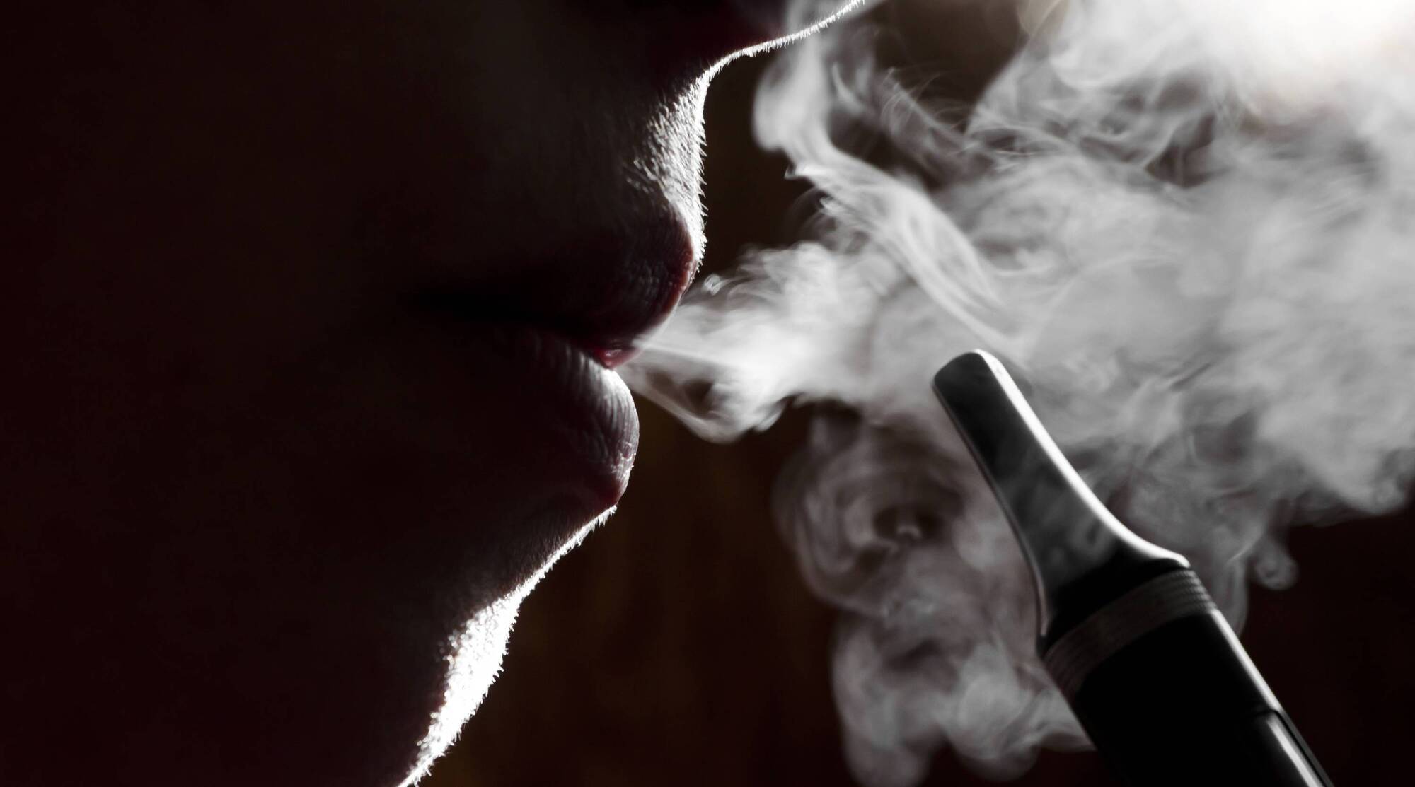'Absolute explosion' of vaping leading to students leaving class to vape, committee told