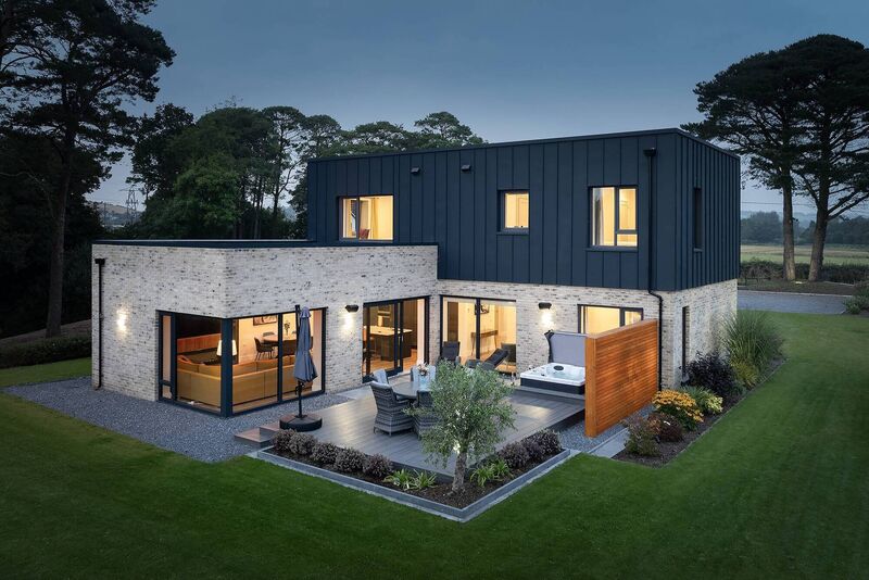 Can you aFord Capri? Capri Lodge made €1.1m via Colbert Auctioneers