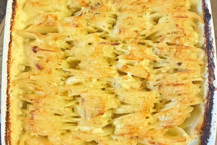 Cheesy Hasselback Potato Gratin