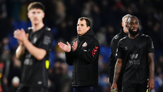 <p>Sunderland manager Regis Le Bris (centre) applauds after a point.Picture: John Walton/PA</p>